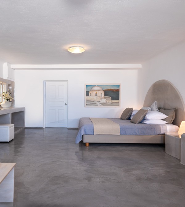 STANDARD SUITE