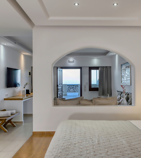 JACUZZI PREMIUM SUPERIOR SUITE – OUTDOOR JACUZZI - SEA VIEW